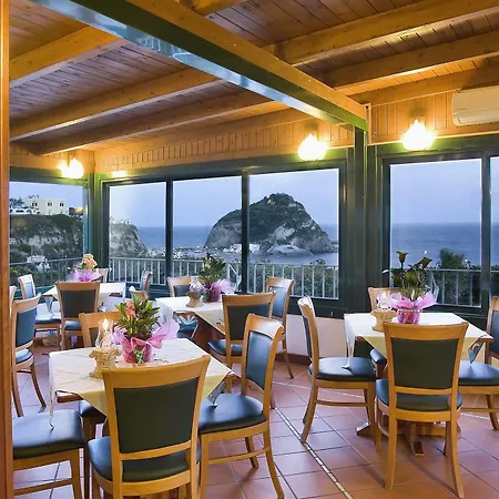 Otel S.angelo 3*
