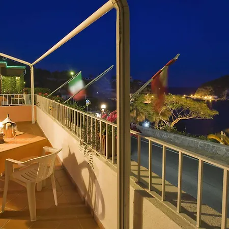 ホテル S.angelo Sant'Angelo (Isola d'Ischia)